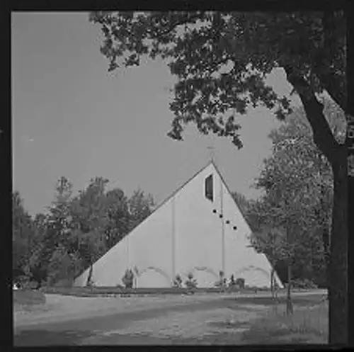 8 Zelluloid Negative Kellinghusen in Holstein, Freibad, Straße, Kirche