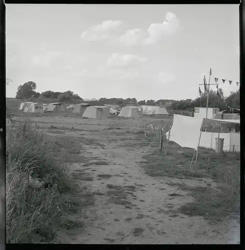 8 Zelluloid Negative Ranzenbüttel Berne in Niedersachsen, Campingplatz, Spielplatz, Haus