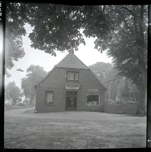 6 Zelluloid Negative Bardewisch Lemwerder in Oldenburg, Kirche, Brücke, Geschäft