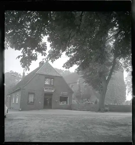 6 Zelluloid Negative Bardewisch Lemwerder in Oldenburg, Kirche, Brücke, Geschäft