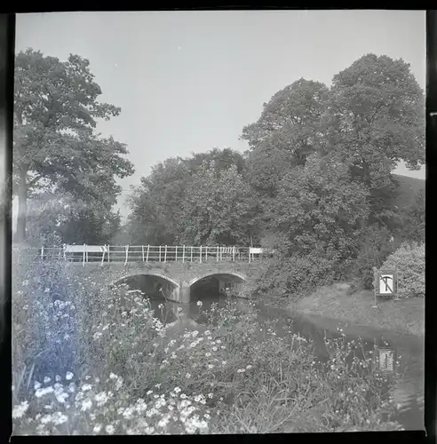 6 Zelluloid Negative Bardewisch Lemwerder in Oldenburg, Kirche, Brücke, Geschäft