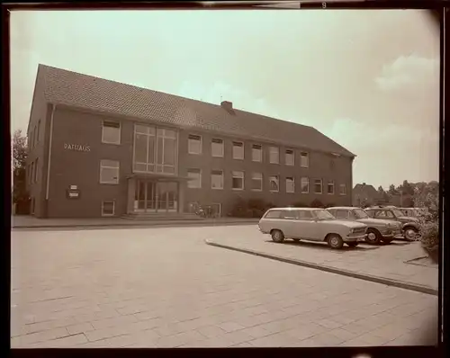 9 Zelluloid Negative Lemwerder in Oldenburg, Boot, Haus, Parkplatz