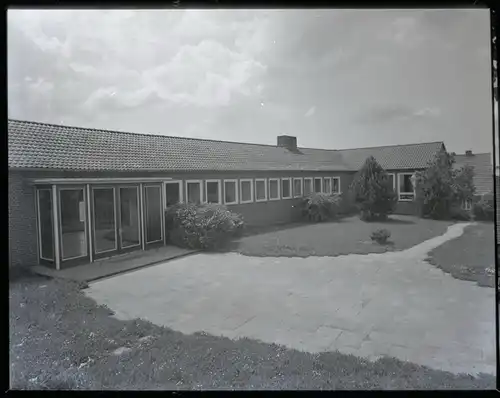 6 Zelluloid Negative Hambergen in Niedersachsen, Schule, Kirche, Haus