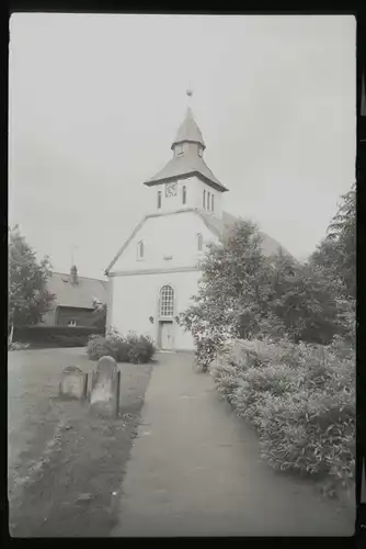 4 Zelluloid Negative Wagenfeld in Niedersachsen, Straße, Kirche, Waldhaus