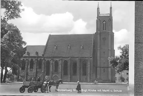 9 Negative Woldenberg Neumark, Straße, Kirche, Ruine