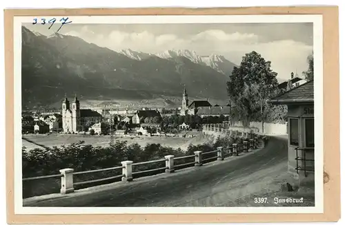 7 Glas Negative Innsbruck in Tirol, Fluss, Berge, Totalansicht