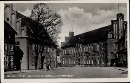 Ak Parchim in Mecklenburg, Schuhmarkt, Rathaus, Notenbank
