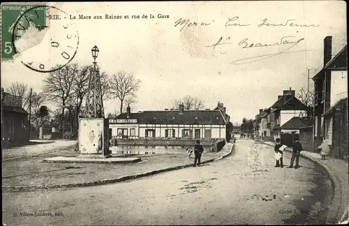 Ak Formerie-Oise, Mare aux Raines, Station Street