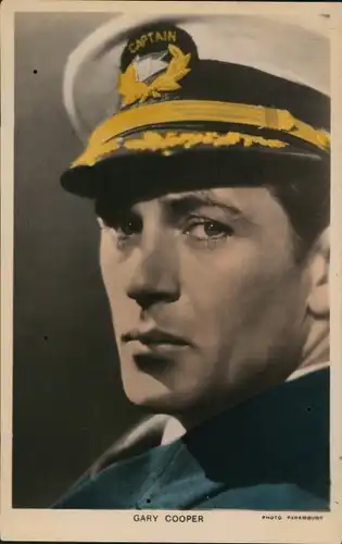 Ak Schauspieler Gary Cooper, Portrait, Kapitänsmütze