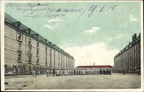 Ak Sedan Ardennes, Kaserne, Lazarett Macdonald