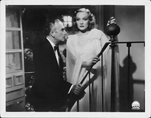 Foto Filmszene, Schauspielerin Marlene Dietrich