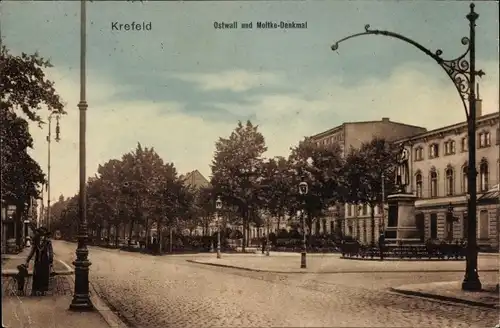Ak Krefeld am Niederrhein, Ostwall, Moltke-Denkmal