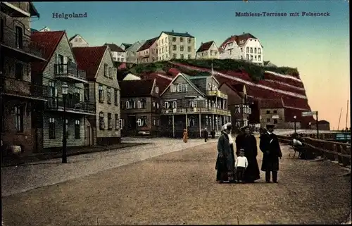 Ak Nordseeinsel Helgoland, Mathiess Terrasse mit Felseneck