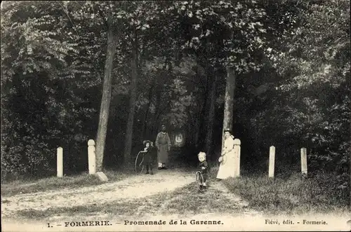 Ak Formerie-Oise, Promenade de la Garenne