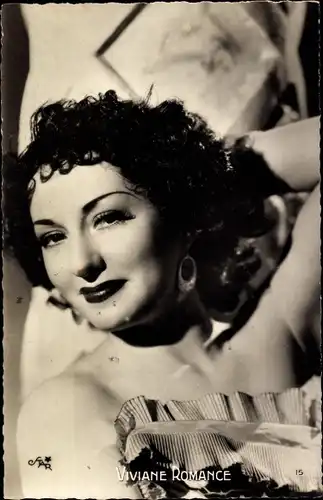 Ak Schauspielerin Viviane Romance, Portrait