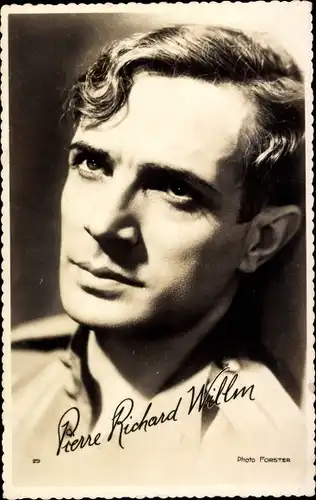 Ak Schauspieler Pierre Richard-Willm, Portrait