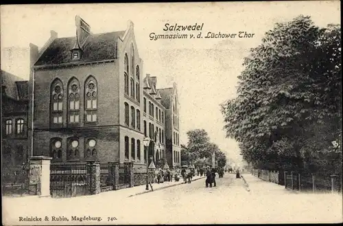 Ak Salzwedel in der Altmark, Gymnasium vor dem Lüchower Tor