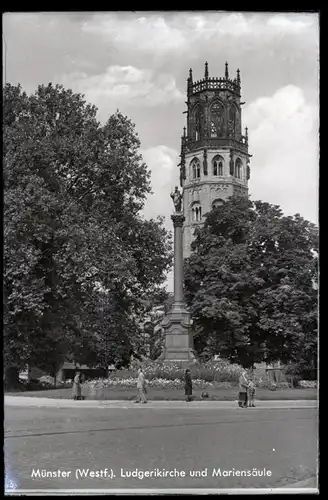8 Glas Negative Münster in Westfalen, Gemälde, Kirche, Totalansicht