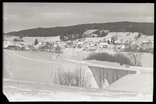 8 Glas Negative Häusern im Schwarzwald, Totalansicht, Schneelandschaft, Gaststätte