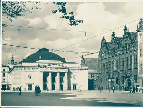 Foto Gdańsk Danzig, Theaterplatz, Theater, Zeughaus