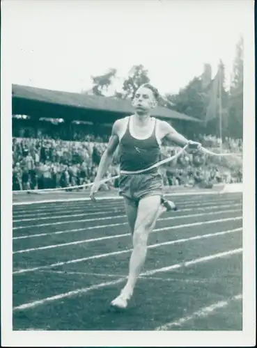 Foto Erfurt in Thüringen, DDR Meisterschaften 1956, Dimitroff-Stadion, Wettlauf