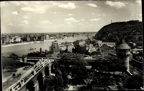 Ak Budapest Ungarn, Teilansicht, Brücke, Turm