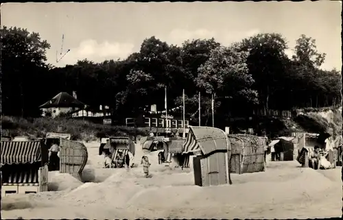 Ak Ostseebad Kölpinsee auf Usedom, Strand, Standhalle