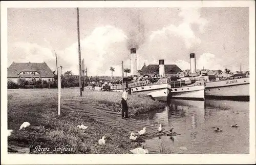 Ak Paretz Ketzin an der Havel, Schleuse, Dampfer