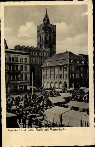 Ak Frankfurt an der Oder, Markt mit Marienkirche