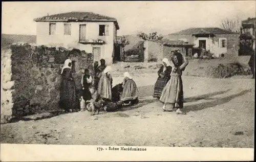 Ak Mazedonien, Straßenpartie, Mazedonische Szene, Mazedonische Tracht