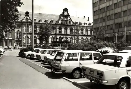 Ak Gera in Thüringen, Hauptpost, Wartburg, Trabant