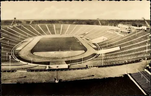 Ak Leipzig in Sachsen, Zentralstadion, Blick vom Glockenturm