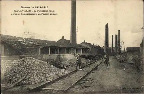 Ak Badonviller Meurthe et Moselle, L'Usine Ch. Fenal apres le bombardement