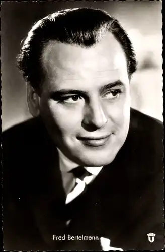 Ak Schauspieler Fred Bertelmann, Portrait