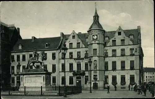 Ak Düsseldorf am Rhein, Rathaus mit Jan Wellem Denkmal