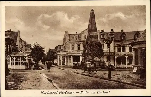 Ak Nordseebad Norderney Ostfriesland, Denkmal, Passanten