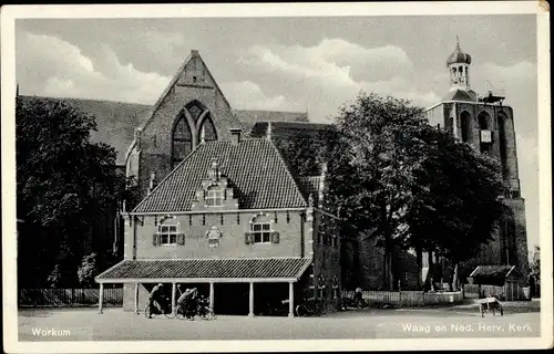 Ak Workum Friesland Niederlande, Waag und Ned. Rev. Kirche
