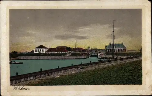 Ak Workum Friesland Niederlande, Blick zur Schleuse