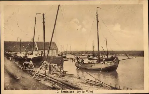 Ak Bruinisse Zeeland, Werf, Boote