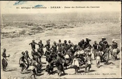 Ak Dakar Senegal, Höhlenbewohner beim Tanz