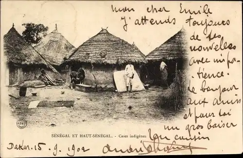 Ak Senegal, einheimisches Dorf, Hütten