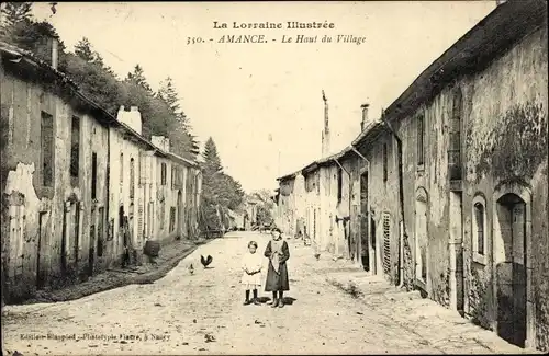 Ak Amance Lothringen Meurthe et Moselle, Le Haut du Village, Straßenansicht