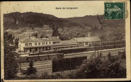 Ak Longuyon Meurthe et Moselle, Bahnhof