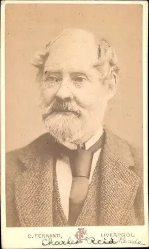 CdV Schriftsteller Charles Reade, Portrait