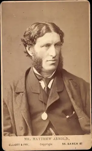 CdV Dichter Matthew Arnold, Portrait