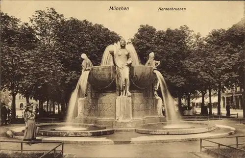 Ak München, Nornenbrunnen