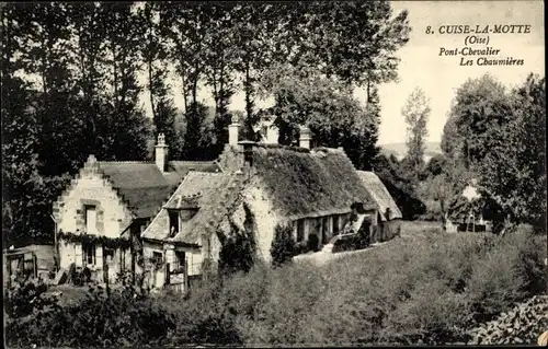 Ak Cuise la Motte Oise, Pont-Chevalier, Les Chaumieres