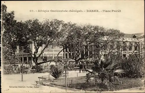 Ak Dakar Senegal, Place Protêt