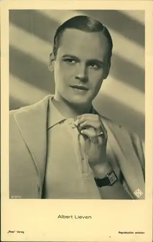 Ak Schauspieler Albert Lieven, Portrait