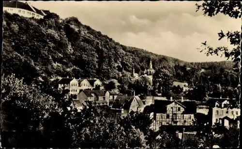 Ak Waltershausen in Thüringen, Gaststätte Bellevue, Schloss Tenneberg und Kräuterwiese